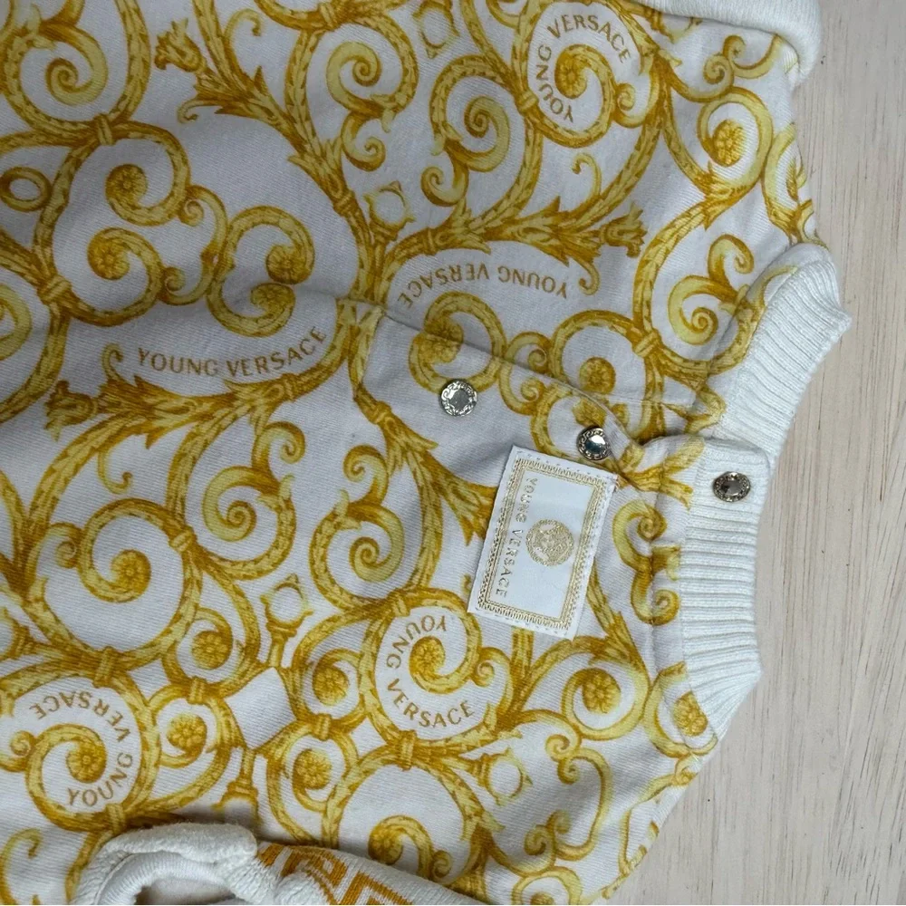 Versace very good